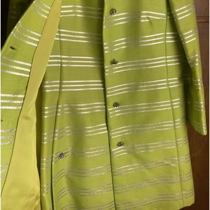 Rare find chic  vintage set dress and coat from 60, if I loose a size I keep it